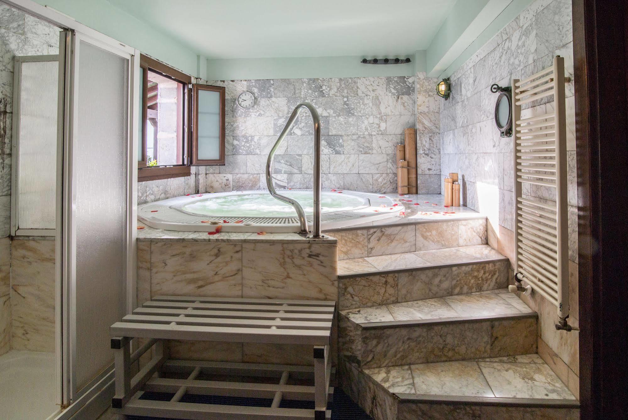 Hotel Spa Atxaspi Lesaka Kültér fotó